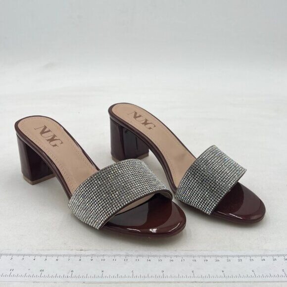 NYC Women's Stylish Silver and Brown Slippers - Picture 3 of 6